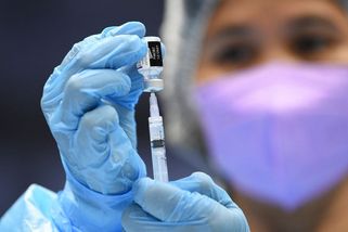 SÚKL hlásí přes 9 tisíc reakcí na očkování. Časté jsou únava a horečka - Seznam Zprávy
